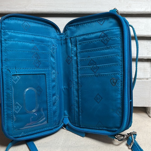 Vera Bradley Quilted Crossbody Bag in Bahama Bay Blue - Picture 3 of 8